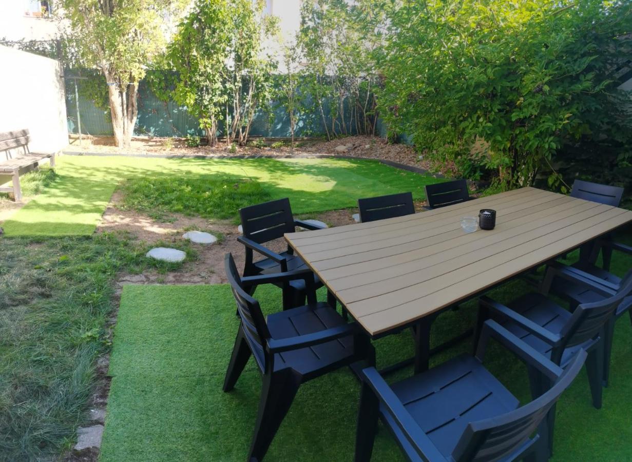 Holiday home Belle Maison 12p 6 Couchages Centre Avec Jardin Tours